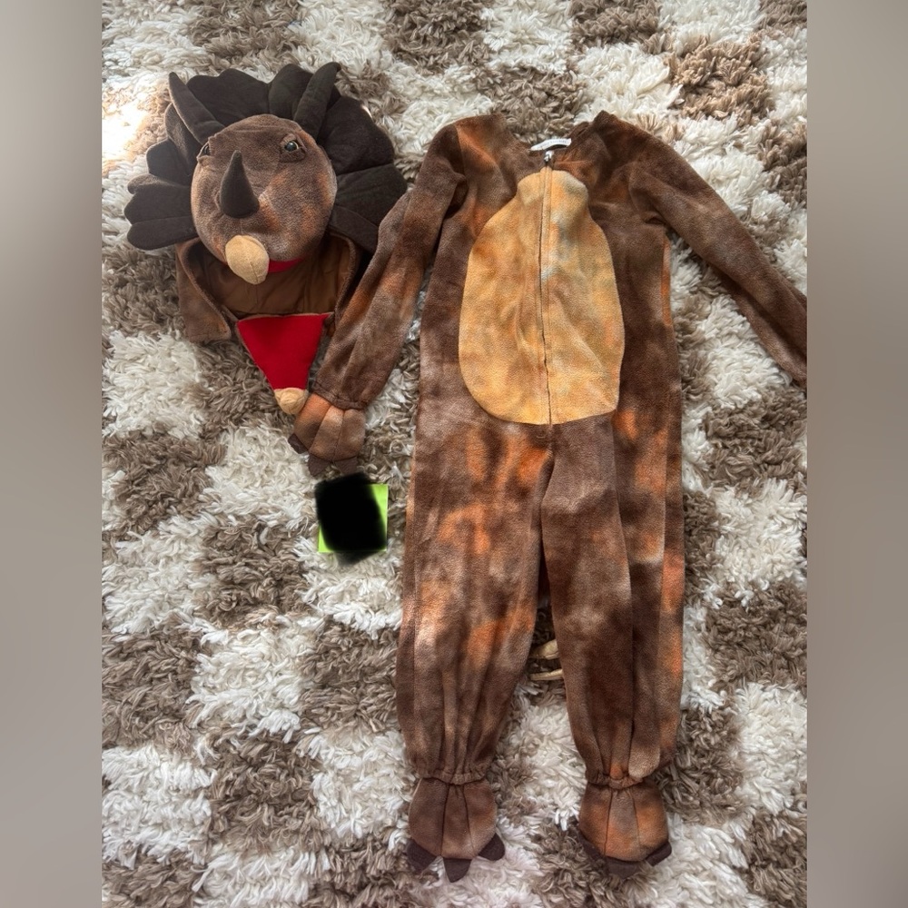 Pottery Barn Kids Triceratops dinosaur costume and mask - 3T